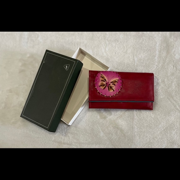 Wallet - Picture 2 of 5